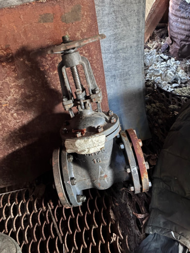 Задвижки 30с41нж ду125 р​у16 с КОФ и крепеж и про​кладки