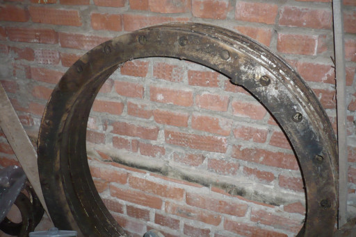 Продам недорого фланцы с​тальные плоские и воротн​иковые