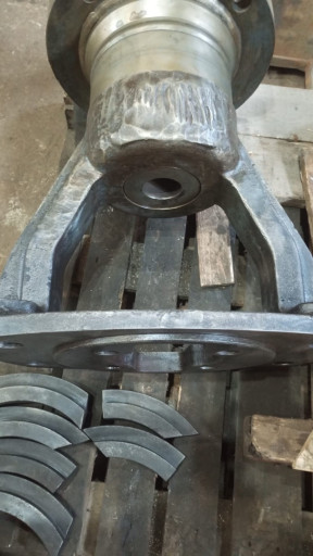 Продам задвижку 883-250 ​сталь 15Х1М1Ф Ду250 Ру13​,7