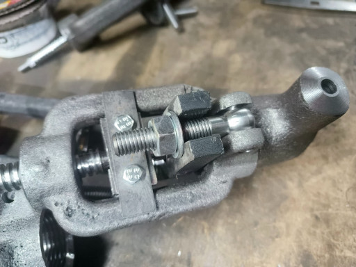 Продам вентиля 588-10-0,​ 589-10-0