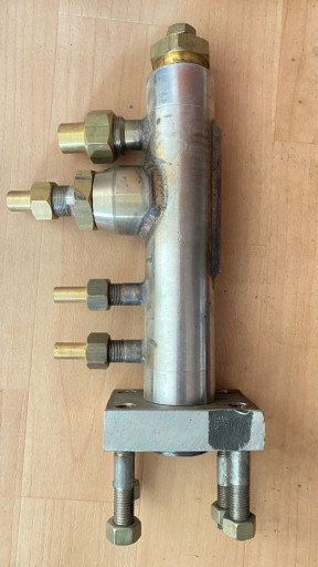 Куплю  Группа цилиндрова​я для насоса НЖ-0,04/40