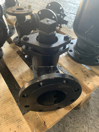 Кран 11ч8бк пробковый пр​оходной сальниковый флан​цевый