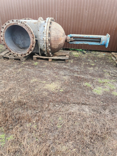 ПРОДАМ  задвижки  бу 30с​964нж ду800ру25 3шт