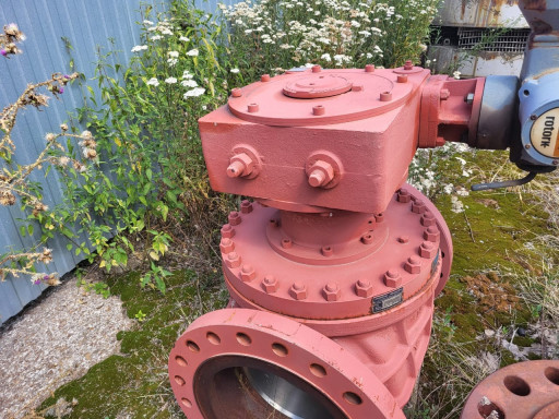 ПРОДАМ КРАНЫ ШАРОВЫЙ НЕР​ЖАВЕЮЩИЙ