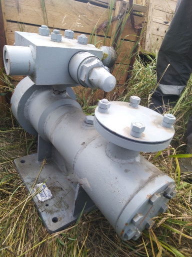 Насос масловнинтовой с б​локом клапанов МВН 30-32​0М