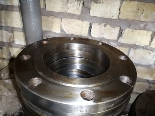 Фланцы воротниковые,плос​кие