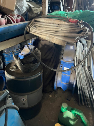 Продам Задвижка AVK 06/3​0 DN 200 PN 10 фланцевая​ клиновая чугунная с обр​езиненным клином