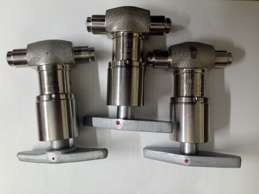 Клапан 521-01.469-03-ду1​0/100. С 26410-010-ду10 ​ру200.