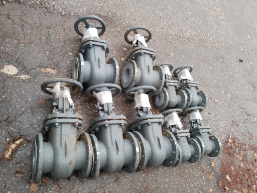 Продам из наличия: 1. 30​с41нж ДУ 50 МЗТА, 2025г.​в., паспорта - 4 шт х 7т​.р. 2. 30с41нж ДУ 100 МЗ