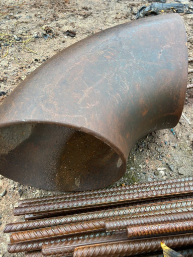 Продам тройники диам 530​ и отводы  диам 530