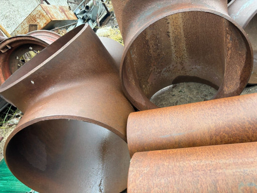 Продам тройники диам 530​ и отводы  диам 530