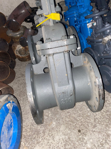 Задвижки Ру16 50 и PN16 ​200