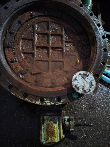 Затвор 32ч906р б/у ду800​.