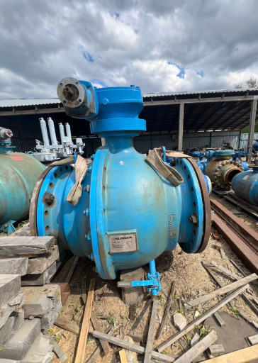 Продам шаровые краны: 80​0/40 800/25