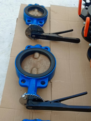 Затворы дисковые ТЕКОФИ ​Ду 150 , Ду 100 .