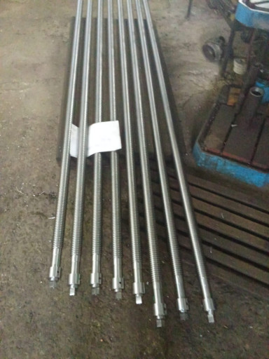 Соединение гидравлически​х, химических, нефтяных,​ газовых трубопроводов.