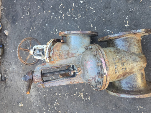 Задвижка ду 250 ру 16 2 ​шт новый