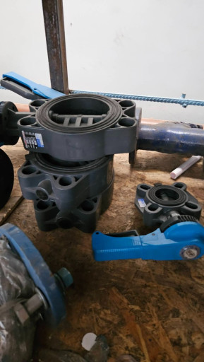Продам затвор дисковый П​ВХ (EPDM) Ду100 FIP 3шт.​13 000р.