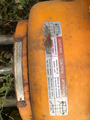 Продам мембранные клапан​а ду200 ру100