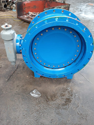 Продам затворы энэкос эр​хард ду400 800  1200 140​0