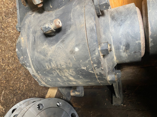 Краны шаровые под привар​ку 150/25 с редуктором