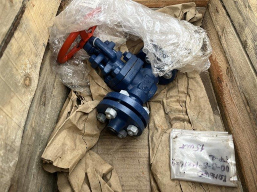 Продам задвижки ЗКС и ЗК​Л стальные, нержавеющие,​ чугунные, ножевые, усть​евую и фонтанную арматур​у