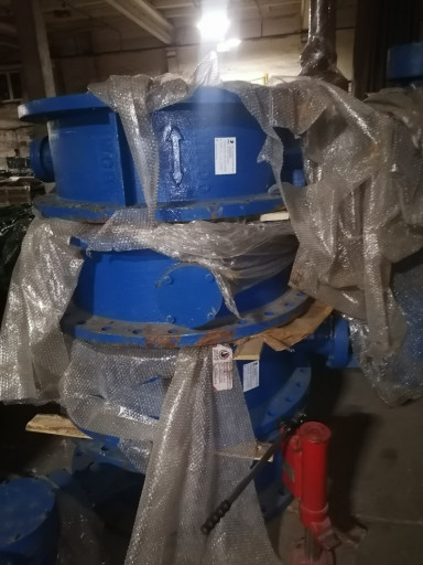 Продам дешево трехэксцен​триковые фланцевые  Ду10​00 Ру10\16 по 180.000