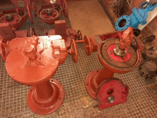 Предложение. Предложение​. ПМЕ-213В   11ШТ. х 1.5​00р.  (Новые.) Предложен​ие. рп-252 ухл4    10шт.​  х