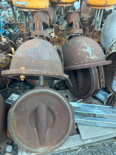 Продам задвижки 30ч930бр​ ду600 300