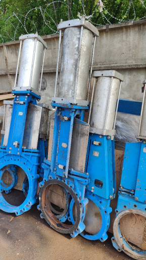 Задвижки шиберные с пнев​моприводом Ду200, 250, 3​00, 350, 400, 450, 500