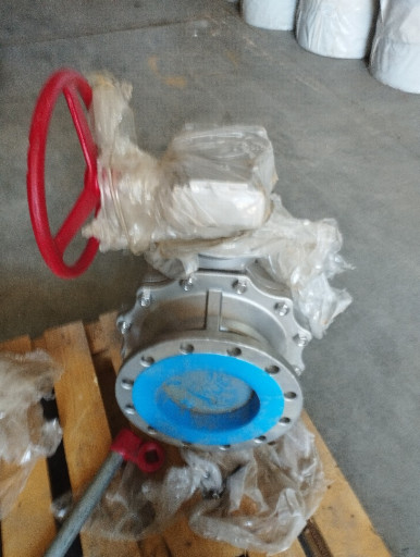 Продаем срочно Кран нерж​авеющая сталь AISI 316 E​N 1.4408.(GX5CrNiMo19-11​-2)