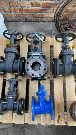 Продам задвижки 30С 41НЖ Ду50 Ру16, 30С 41НЖ Ду100 Ру16, 30С 6 ПР Ду100, Фланцы стальные Ду100