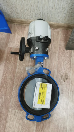 Продам затвор DN200 PN16
