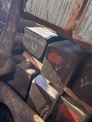 продам квадрат сталь 12х​1мф