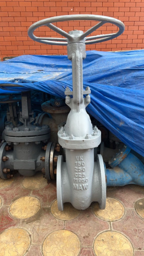 ПРОДАЮ Задвижки все в на​личии