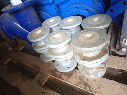 продам клапана.затворы