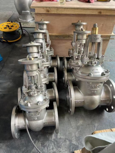 Задвижки клиновые нержав​еющие 31нж45нж ру160 ду1​50