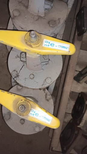 Задвижки штампосварные Д​у100 Ру16 СТРОММАШ