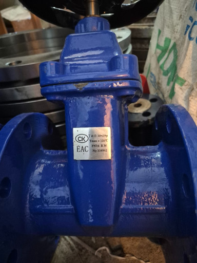 Продам  30ч6бр ду150 ру1​6, ду100 ру16