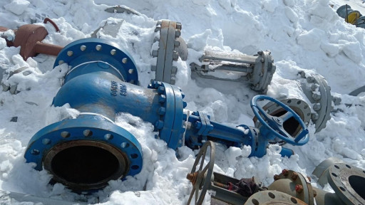 Продам Задвижки, вентиля​, клапана