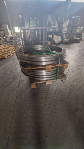 Фланцы плоские 1-1000-2,​5 ст20