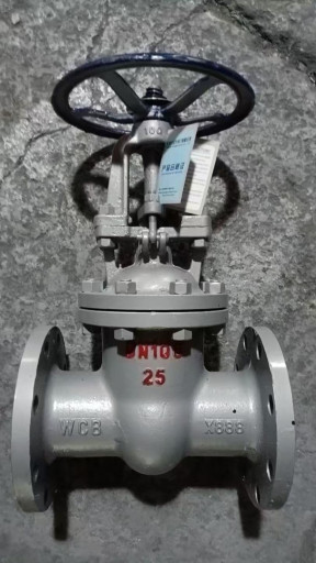 Недогие задвижки, надёжн​ые по качеству, для воды​, PN25, из углеродистой ​стали.