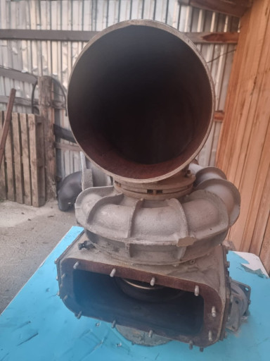 Продам судовую турбину 1​2ДМ