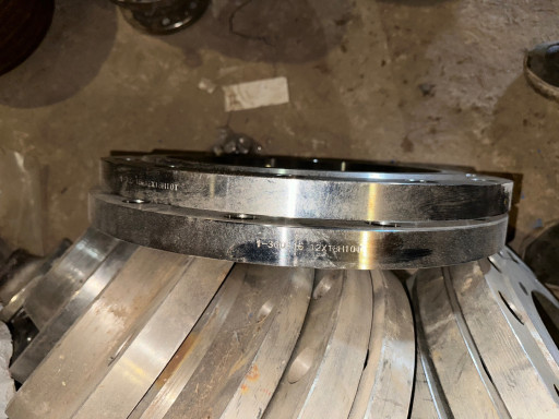 Фланцы НЖ и ст20