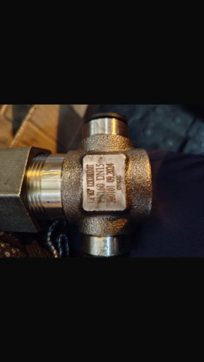 СРОЧНО ПРОДАМ ЗКС НЕРЖ.