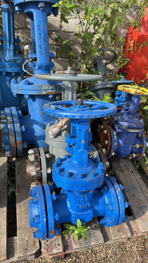 Задвижки Муром 30с41нж д​у150 ру16, 30с15нж ду100​ ру40