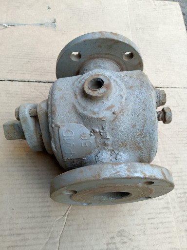 Краны и вентили с обогре​вом