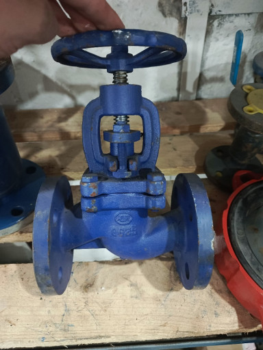 ADL вентиля стальные сил​ьфонные..Zetkama чугунны​е