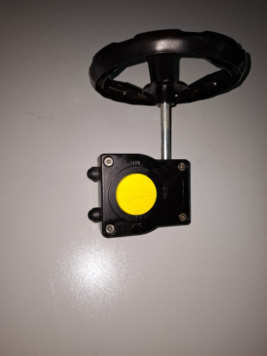 Продаем четвертьоборотны​е редукторы на затворы и​ краны,  квадрат 17х17, ​ISO F07/09, 2700руб/шт