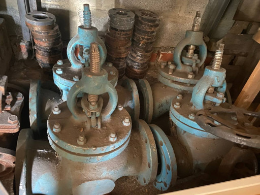 15нж65нж Ду150 Ру16 Знам​я труда